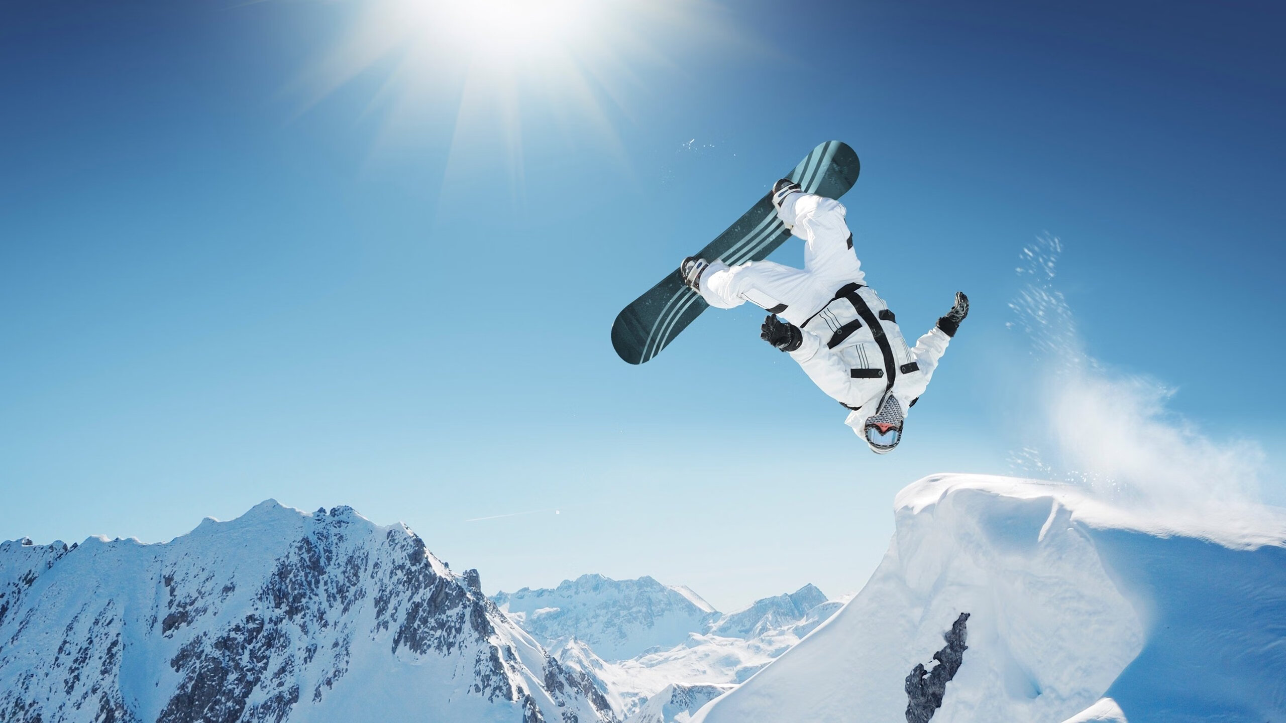 英超最后冲刺：逆境中坚韧不拔的拼搏精神，英超最后两轮分析